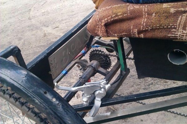 Двоє юних волинян змайстрували диво-велосипеди. ФОТО