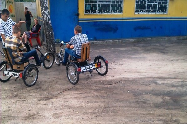 Двоє юних волинян змайстрували диво-велосипеди. ФОТО