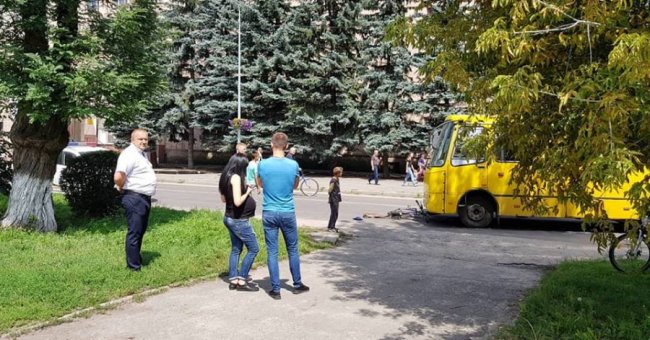 У Ковелі маршрутка збила велосипедиста. ФОТО