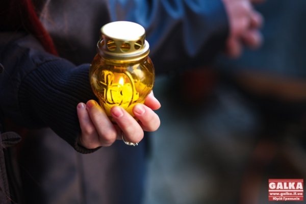 Майданівцю з Волині відкрили анотаційну дошку в Івано-Франківську. ФОТО