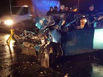 Дівчинка, мама якої загинула у страшній аварії під Луцьком, втратила пам'ять