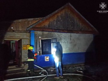 У пожежі на Волині загинули батько та син