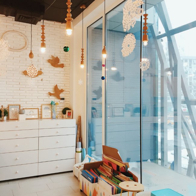 Розповіли про особливості художньої студії у «Промені»*