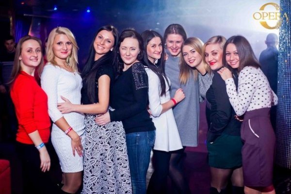 Пара Нормальних у луцькому клубі. ФОТО