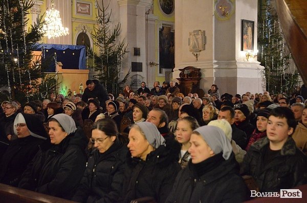 Луцькі католики відслужили святу літургію. ФОТО