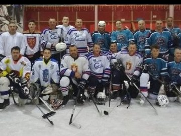 Волинські хокеїсти перемогли білоруську команду