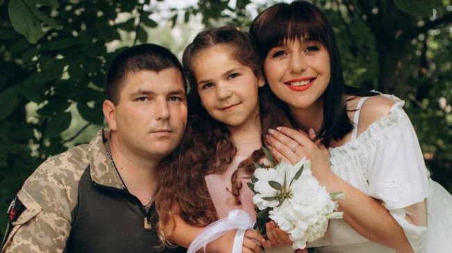 Військовий із Волині та переселенка з Херсона побралися на Тернопільщині