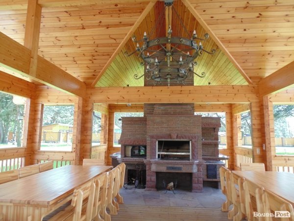 На Волині показали маєток, пов'язаний з Калетником та сином Януковича. ФОТО