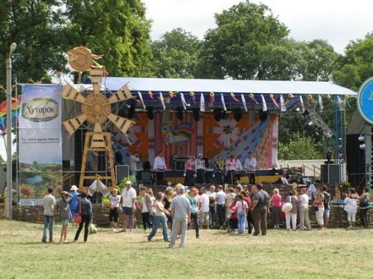 Стартував «Сорочинський ярмарок-2013». ФОТО