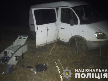 Іноземцям, що вкрали термінал з банку у Луцьку, «світить» тюрма