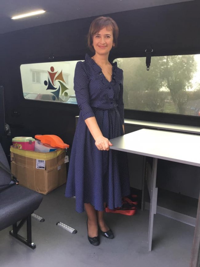 На Волині інклюзивний центр отримав спецавтомобіль. ФОТО