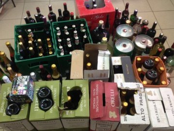 У лучанина вилучили 200 літрів «паленого» коньяку