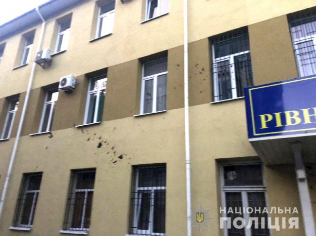 У Рівному чоловік вимагає ексгумації тіла батька, щоб забрати з труни речі