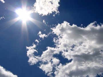 Якою буде погода у Луцьку на День Конституції