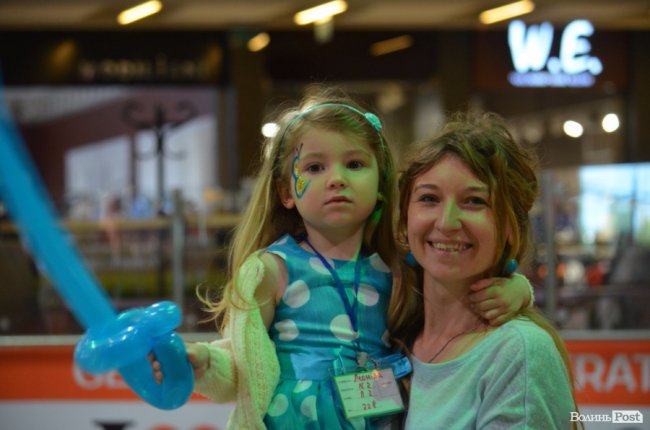 Діти наших Героїв: у «ПортСity» розважали дітей волинських атовців