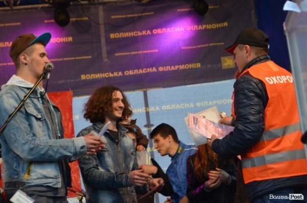 Під Луцьком визначили переможця з дрег-рейсінгу. ФОТО