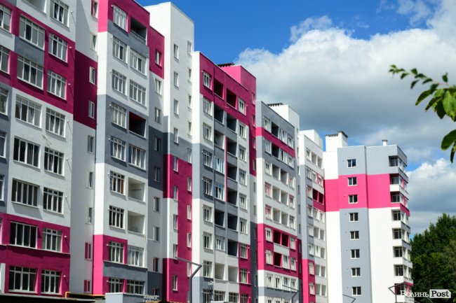 Роботи ні на мить не припиняються: як у Луцьку «росте» ЖК «Caramel Residence». ФОТО*