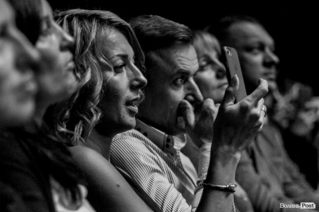 Арсен Мірзоян виступив у луцькому «Промені». ФОТОРЕПОРТАЖ