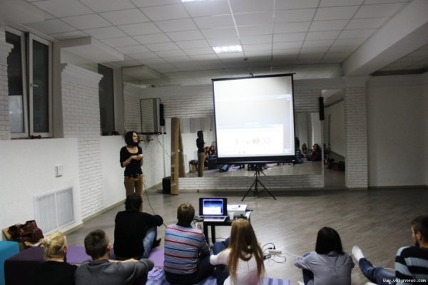 Луцька молодь дивилася соціальну відеорекламу