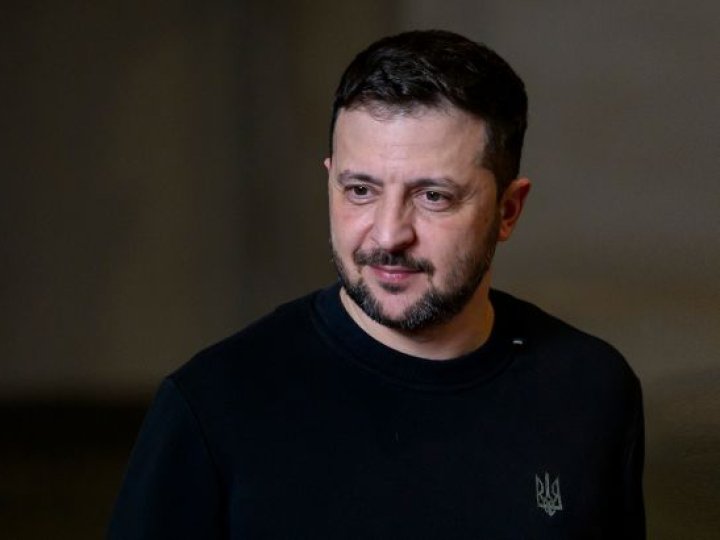 «Не рекомендуємо бути в Москві»: Зеленський зробив попередження перед 9 травня