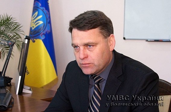 На Волині боєць добровольчого батальйону обстріляв автомобіль. ФОТО. ВІДЕО