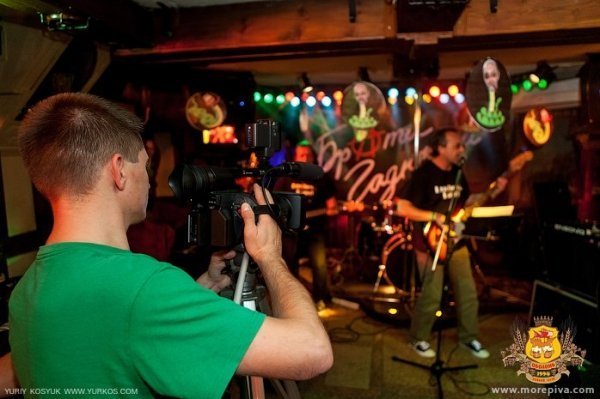 Як у Луцьку переспівували «Гадів». ФОТО