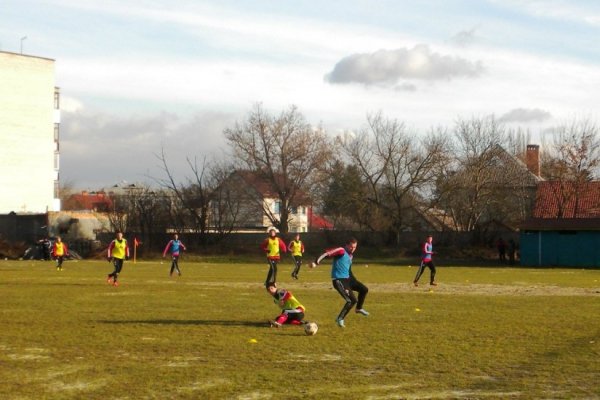  «Волинь» зіграла перший тренувальний матч. ФОТО