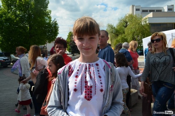 У Луцьку відбувся фестиваль вишитих рушників