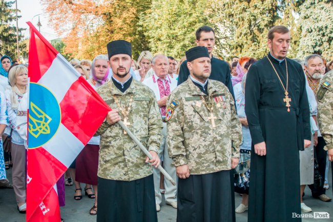У Луцьку вшанували пам'ять загиблих воїнів АТО. ФОТО