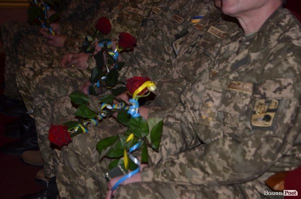 У Луцьку відбулись урочистості з нагоди дня Збройних сил України. ФОТО