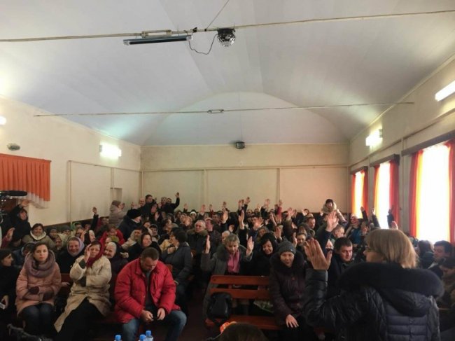 Децентралізація з інтригами: у селі не знали про об'єднання з Торчином