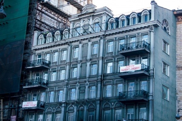 Фотовраження лучанки від місця боїв на Грушевського