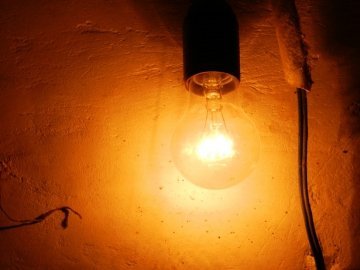 Відключення електроенергії в Луцьку: де не буде світла 15 грудня