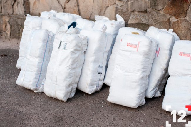 «Ці речі вкрай необхідні», – Олександр Дудар про захисні костюми від БФ «Патріоти Волині». ФОТО