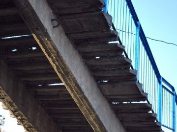 Мер Луцька пообіцяв відремонтувати міст через Стир