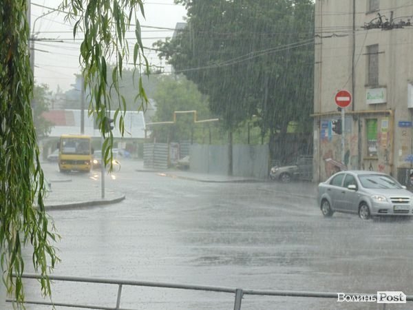 «Потоп» у Луцьку. ФОТО