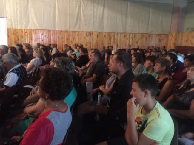 Нардеп Степан Івахів зустрівся з жителями Світязя. ФОТО*