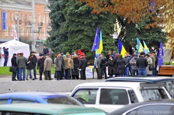 Євромайдан у Луцьку: обличчя протесту. ФОТО
