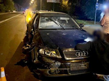У Луцьку 19-річний водій «ауді» пошкодив два авто. ФОТО