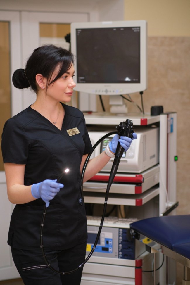 Батарейки, магніти і монети: волинські лікарі розповіли, що доводиться діставати зі стравоходів та дихальних шляхів дітей