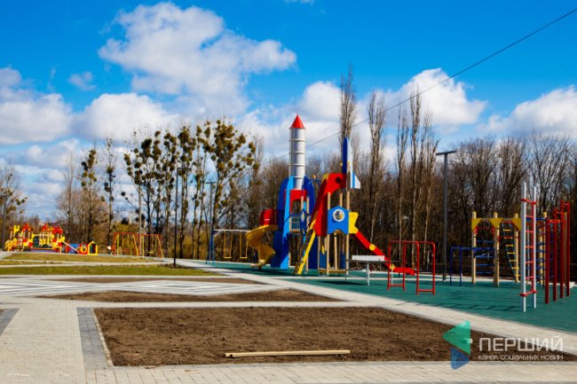 Простір, зелень, комфорт. Як на «Суперновій» облаштовують територію біля будинків. ФОТО*