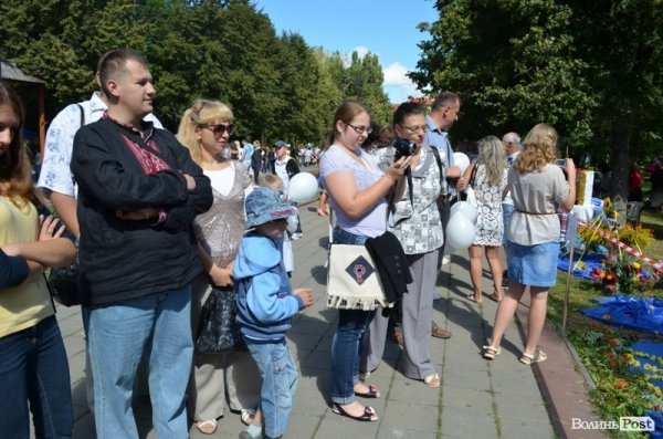 Свято квітів у Луцьку. ФОТО