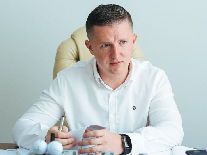 Андрій Разумовський більше не керує «Інвестором»: стало відомо, кому дістався бізнес