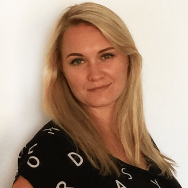 Художниця відобразила на полотні старовинну казку Луцька