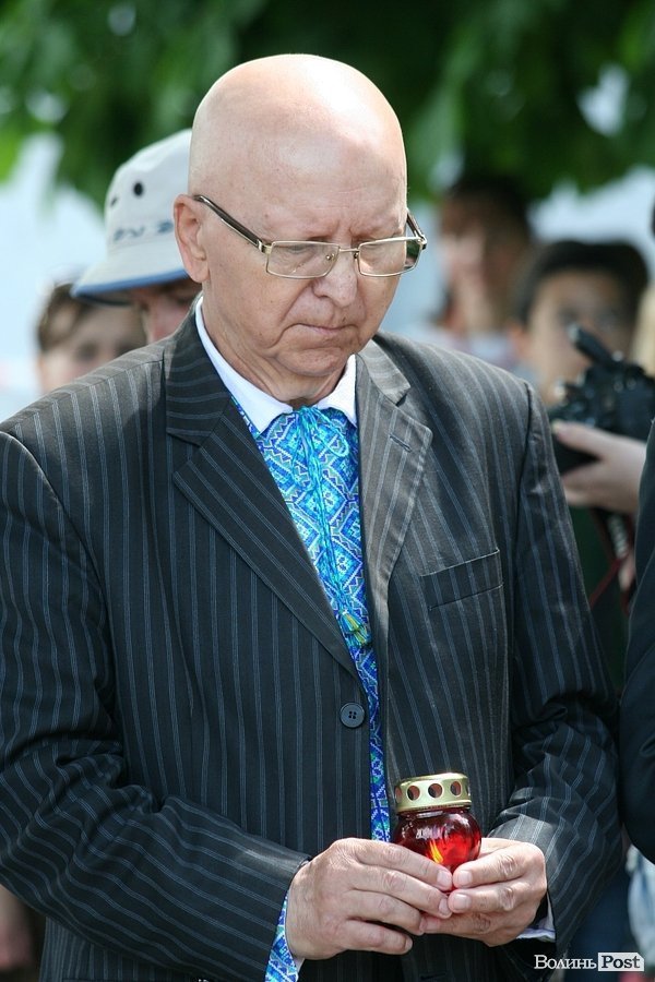 У Луцьку вшанували політв'язнів. ФОТО