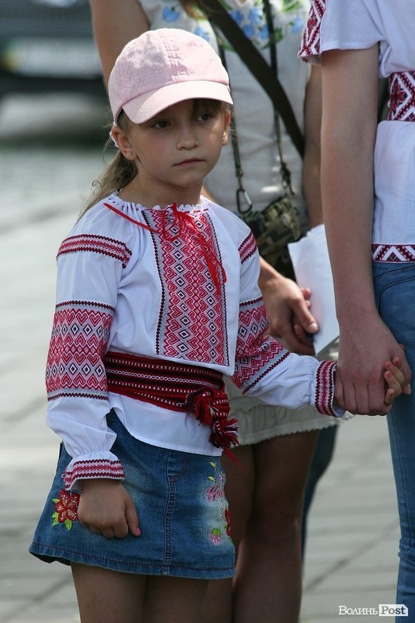 У Луцьку вшанували політв'язнів. ФОТО