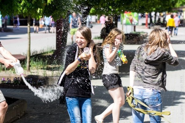 «Водяні маньяки»: як великодню забаву перетворили на хуліганство. ФОТО