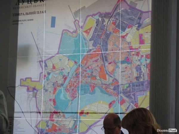 Луцьк поділили на зони