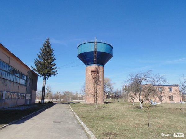 Як Луцьк «поять» водою. ФОТО