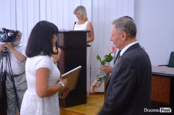 Нагородження луцьких підприємців у День працівника торгівлі. ФОТОРЕПОРТАЖ